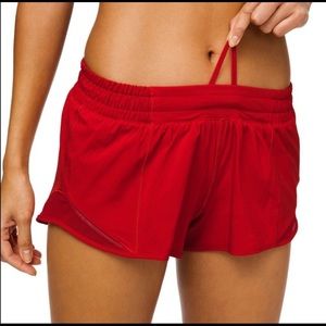 Lululemon Hotty Hot Shorts 2.5” Red